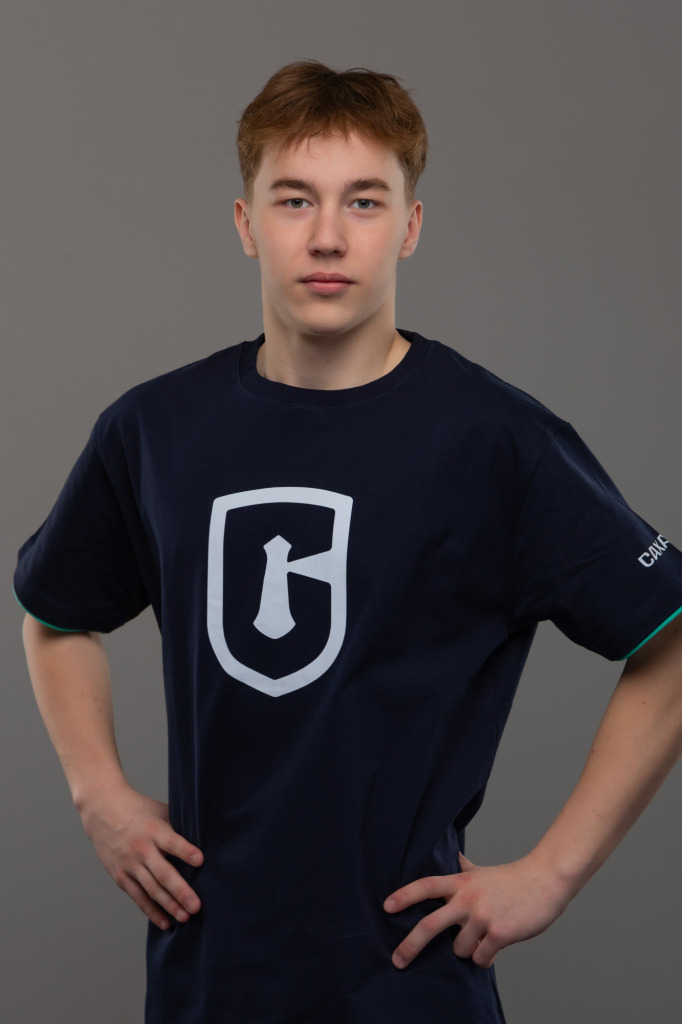 Арсений Швец